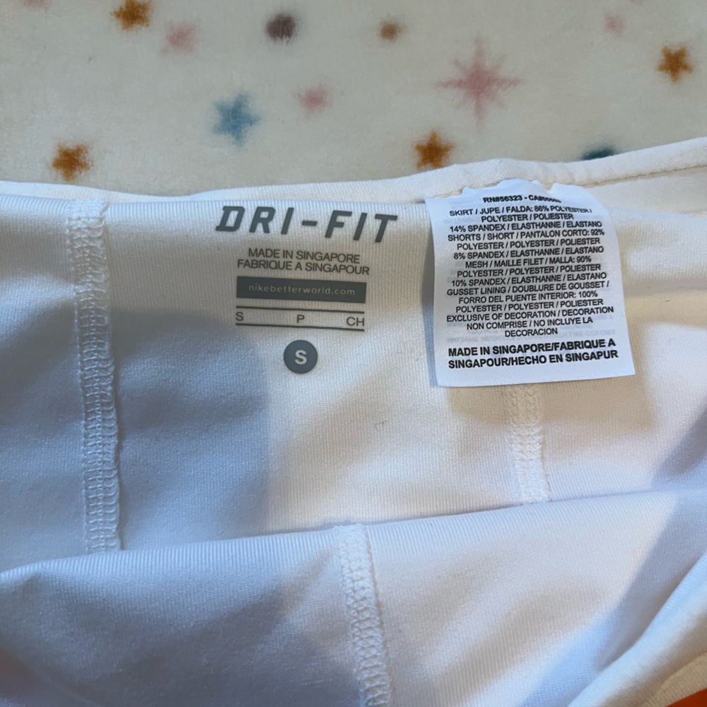 Nike dry fit skirt